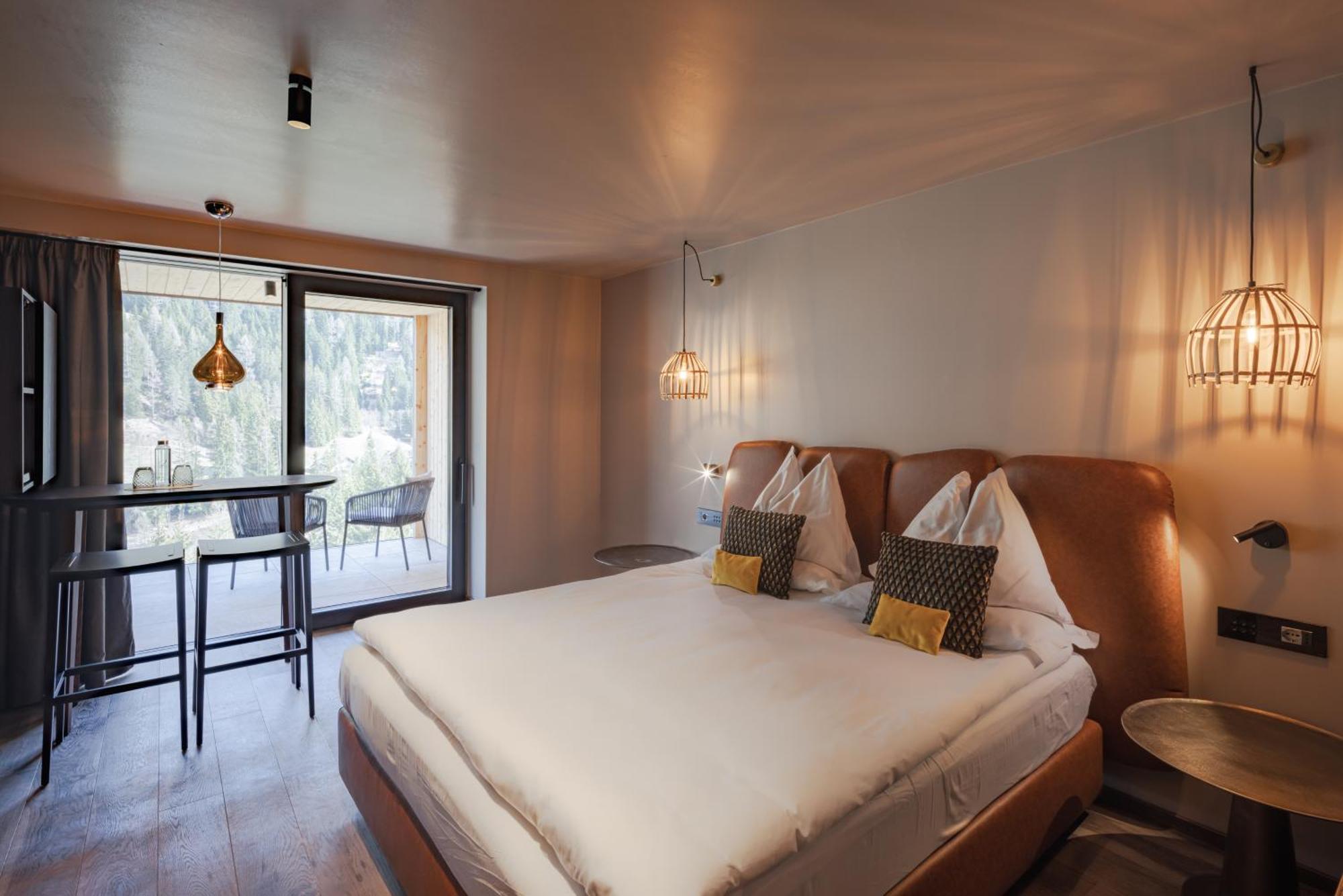 Latemar - Hotel Suites Spa 소라가 외부 사진