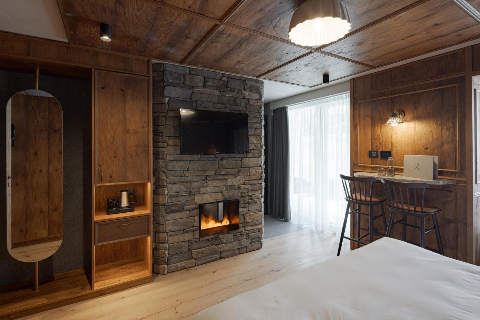 Latemar - Hotel Suites Spa 소라가 외부 사진